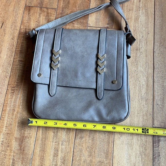 Crossbody purse - Picture 6 of 7